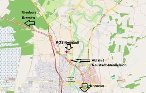 Die KGS Neustadt nahe an der B6 zwischen Bremen und Hannover